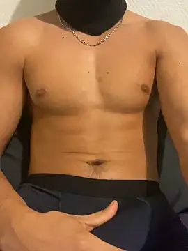 Snapshot of Rebeudeter_ chatting on 12/03/25, 11:36 Rebeudeter online show from 12/03/25, 11:36