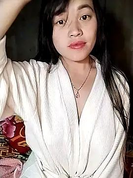 Snapshot of Hani-i chatting on 01/06/26, 09:18 Hani-i online show from 01/06/26, 09:18