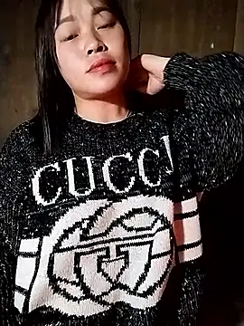 Snapshot of Hani-i chatting on 01/31/26, 09:46 Hani-i online show from 01/31/26, 09:46