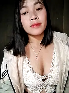 Snapshot of Hani-i chatting on 02/01/26, 09:13 Hani-i online show from 02/01/26, 09:13