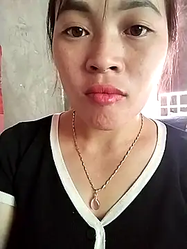 Snapshot of Hani-i chatting on 03/02/26, 07:48 Hani-i online show from 03/02/26, 07:48