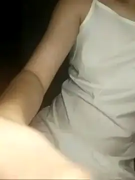 Snapshot of Ruby688 chatting on 11/02/25, 03:47 Ruby688 online show from 11/02/25, 03:47