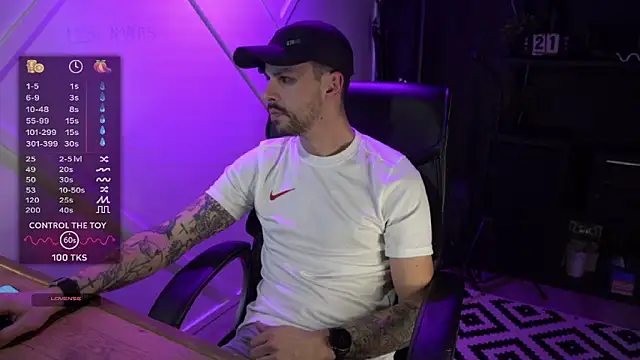 Snapshot of monsieurguitsxxx chatting on 02/23/26, 06:05 monsieurguitsxxx online show from 02/23/26, 06:05