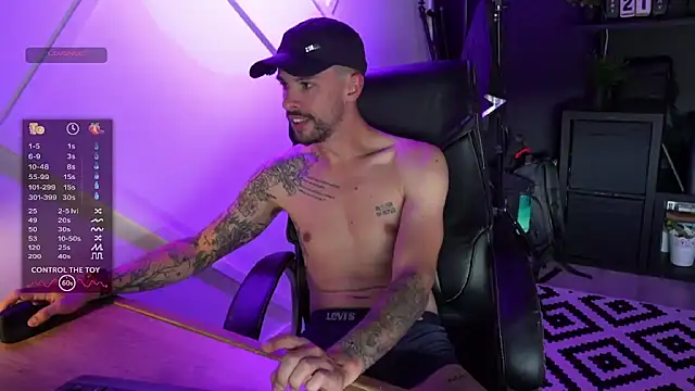 monsieurguitsxxx online show from 07/07/26, 12:42