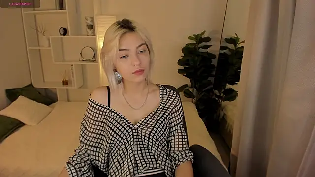 AlysiaSun  online show from 10/22/25, 02:06