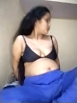 strip queennn online show from 01/09/26, 06:21