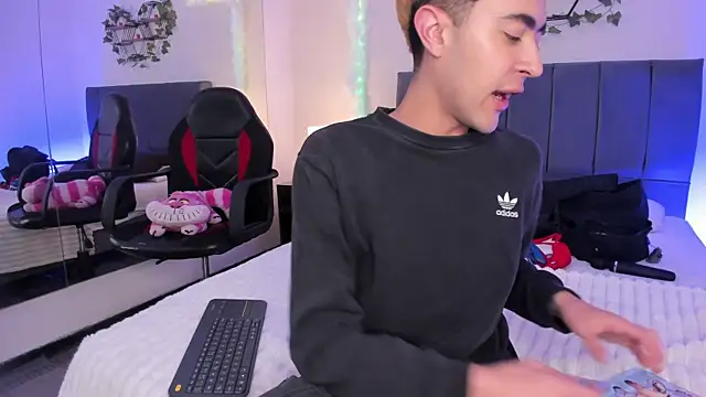 JustinCastiblanco online show from 10/23/25, 11:20