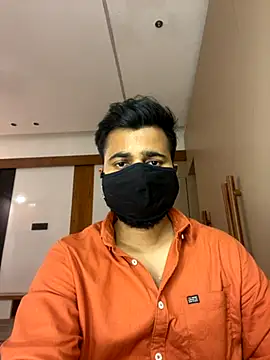 Snapshot of Notme_09 chatting on 10/17/25, 01:57 Notme 09 online show from 10/17/25, 01:57