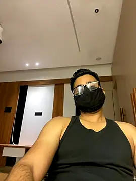 Snapshot of Notme_09 chatting on 10/26/25, 01:17 Notme 09 online show from 10/26/25, 01:17