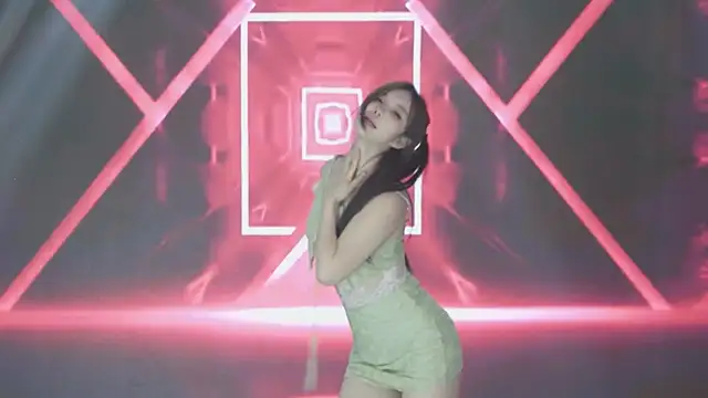 Wily-07 online show from 11/25/25, 11:27