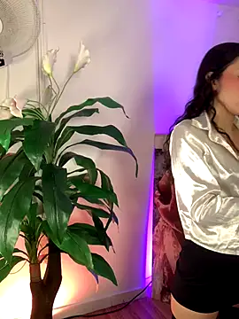 Snapshot of SsexCouplee chatting on 11/07/25, 12:16 SsexCouplee online show from 11/07/25, 12:16