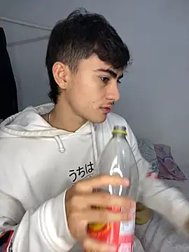 Myke hotxxx online show from 11/17/25, 03:23