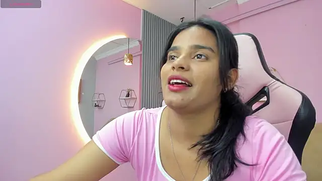 jazmin lovee online show from 10/21/25, 02:51