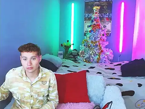 Latin boysxxxx online show from 11/27/25, 11:40