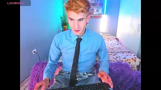 Latin boysxxxx online show from 03/12/26, 02:39