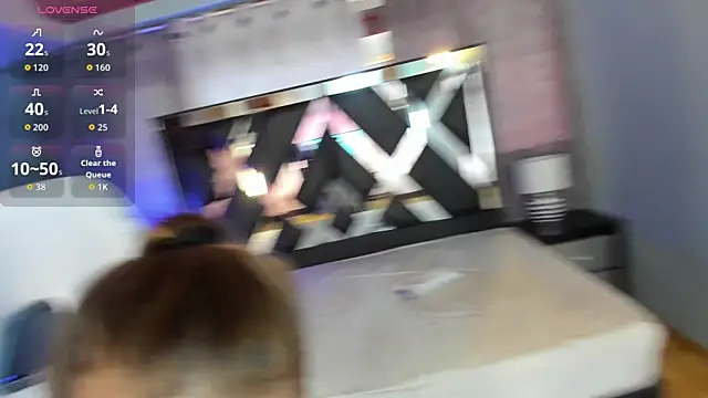 Lily CuteBoobs online show from 11/06/25, 06:42