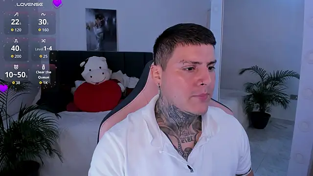 dirty boy0 online show from 10/18/25, 04:41