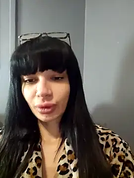 LucyMiax online show from 02/08/26, 08:51