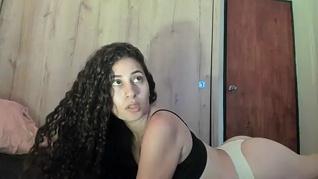 fernanda317 online show from 03/28/26, 03:22