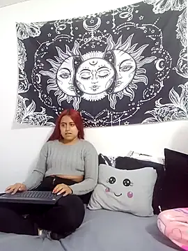 abby n emily online show from 12/01/25, 12:21