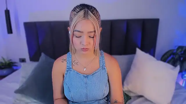 Snapshot of AilanaCortes chatting on 03/02/26, 12:12 AilanaCortes online show from 03/02/26, 12:12