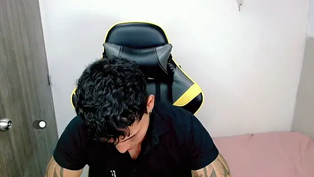 Maynow 666 online show from 10/30/25, 09:37