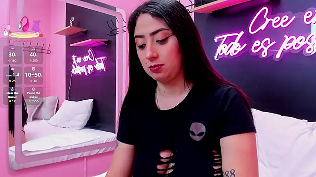 JuliethCruz  online show from 01/09/26, 08:10