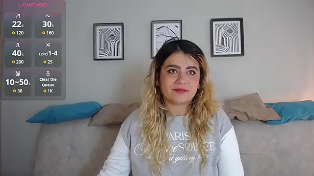 Sweet Bella Valery online show from 02/09/26, 10:36