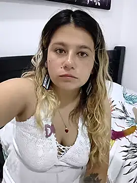 Sweet Bella Valery online show from 03/22/26, 04:54