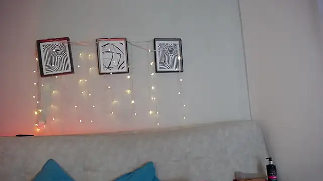 Sweet Bella Valery online show from 04/13/26, 02:33