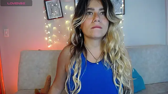 Sweet Bella Valery online show from 04/16/26, 02:40