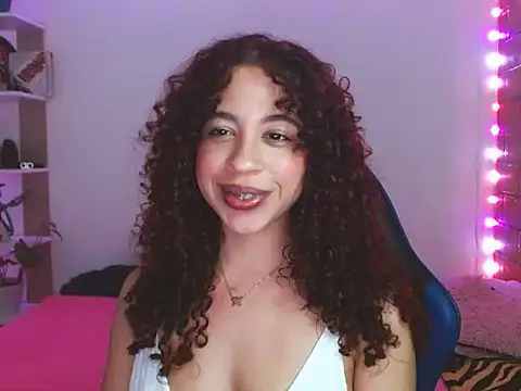 Medussa3033 online show from 04/01/26, 03:40