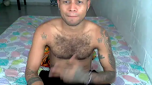 AXionX online show from 04/11/26, 03:33