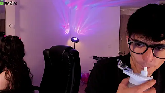 Mikeyvioleta  online show from 03/17/26, 10:51