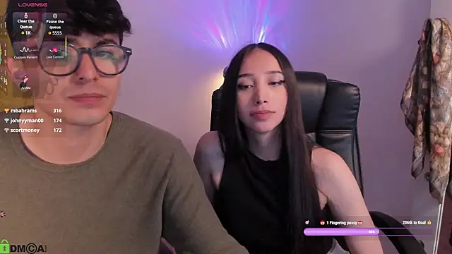 Mikeyvioleta  online show from 06/27/26, 12:22