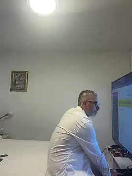 roygomez online show from 10/20/25, 11:38