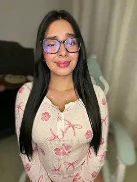 Snapshot of MiaSofia__ chatting on 05/02/26, 05:12 MiaSofia online show from 05/02/26, 05:12