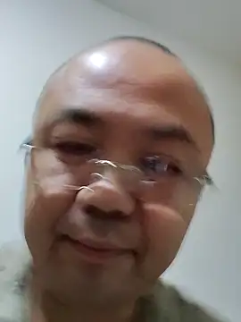 caige8888 online show from 11/11/25, 12:38