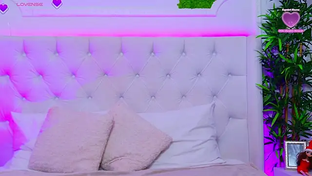 AriannaSins online show from 12/22/25, 01:19