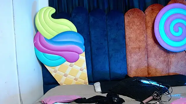 antonella rosecs online show from 02/28/26, 04:24