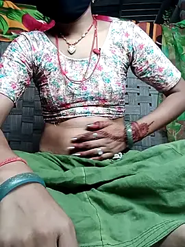 Snapshot of Rajni_chauhan chatting on 10/31/25, 12:00 Rajni chauhan online show from 10/31/25, 12:00