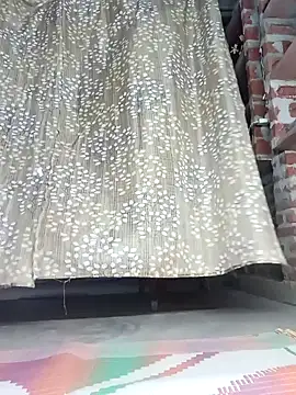 Rajni chauhan online show from 03/17/26, 03:59