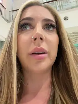 Amiraxevans online show from 07/21/26, 06:27