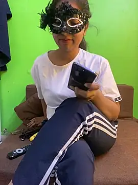 darkdoll007 online show from 04/06/26, 08:26