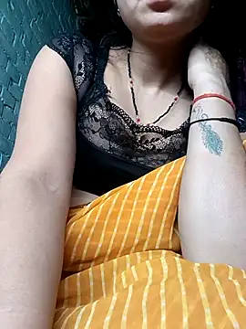 Snapshot of diksha--s chatting on 01/07/26, 10:01 diksha--s online show from 01/07/26, 10:01