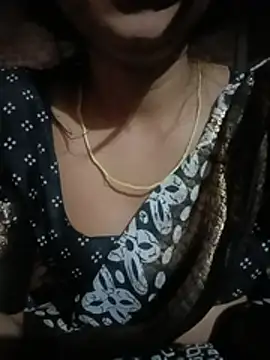 Snapshot of diksha--s chatting on 05/30/26, 10:56 diksha--s online show from 05/30/26, 10:56