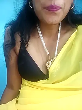 Snapshot of Deepa_telugu chatting on 12/19/25, 05:36 Deepa telugu online show from 12/19/25, 05:36