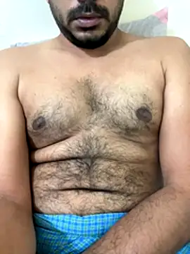 Snapshot of Handsome8677 chatting on 10/23/25, 11:24 Handsome8677 online show from 10/23/25, 11:24