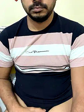 Snapshot of Handsome8677 chatting on 11/08/25, 09:09 Handsome8677 online show from 11/08/25, 09:09