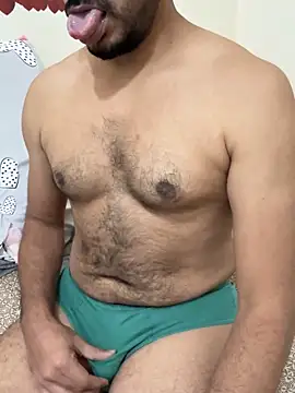 Snapshot of Handsome8677 chatting on 11/13/25, 09:08 Handsome8677 online show from 11/13/25, 09:08